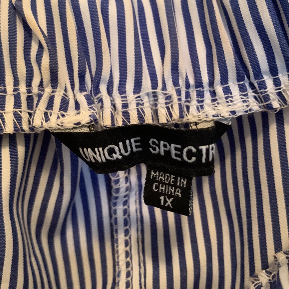 Unique Spectrum blouse - Picture 3 of 5